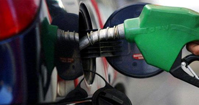 Benzin fiyatlarında indirim