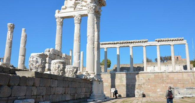 BERGAMA UNESCO DÜNYA MİRASI LİSTESİNDE