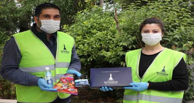 İzmir Büyükşehir’den 60 yaş üstü yurttaşlara bayram hediyesi