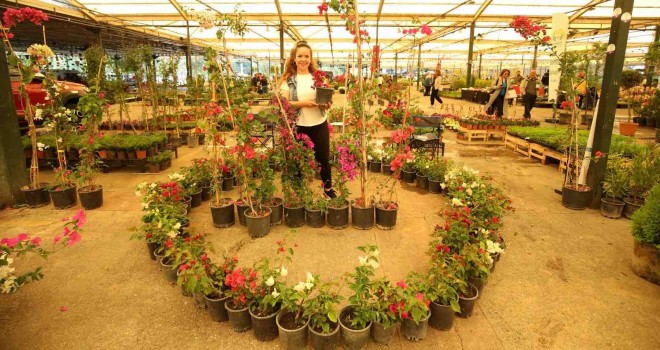 Karşıyaka Çiçek Festivali 17 Mayıs’ta kapılarını açıyor