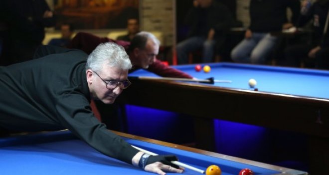 Bilardo tutkunları Karşıyaka’da buluştu