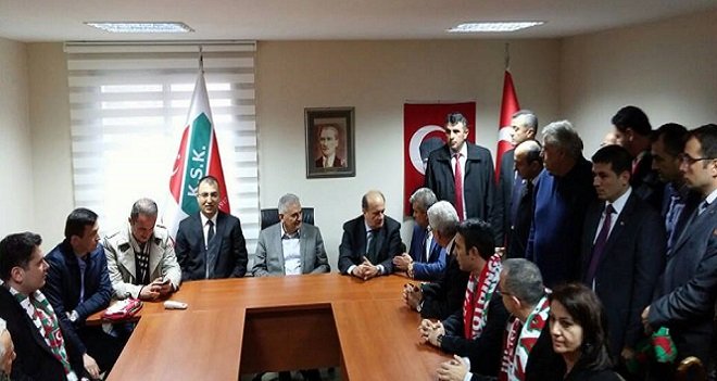 Binali Yıldırım KSK'yi ziyaret etti