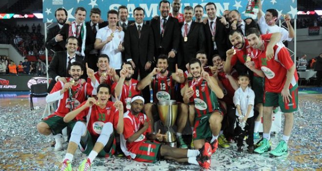 Boğaziçi Üniversitesi'nden Pınar Karşıyaka'ya ödül