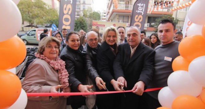 Bostanlı Migros Jet mağazası açıldı
