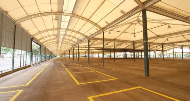 Bostanlı Pazar Yeri ücretsiz otopark oldu