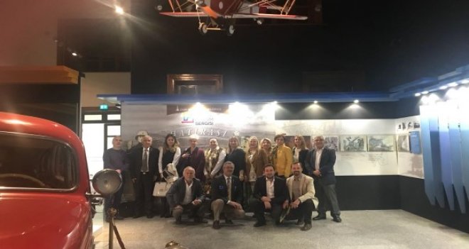 Bostanlı Rotary'den APİKAM'a anlamlı ziyaret