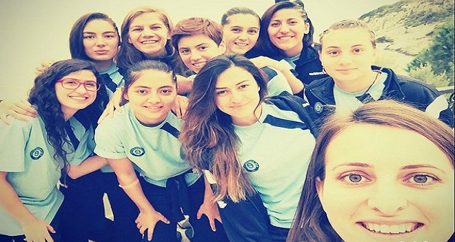 Bostanlı'nın kızları Kuşadası'nda da yenilmedi...