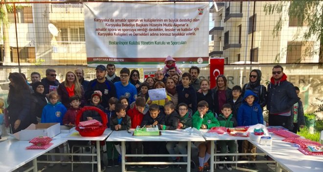 Bostanlıspor futbol alt yapısından velilerine yılbaşı sürprizi…