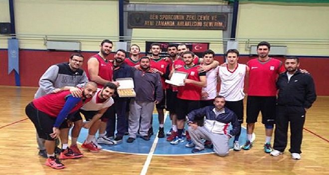 Bostanlıspor'a baklava ziyafeti...