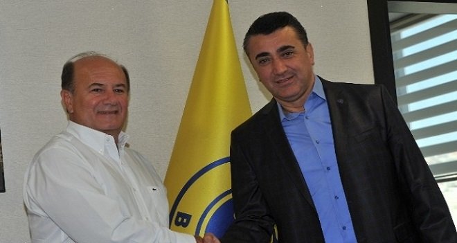 Buca'da Karşıyaka-Buca Spor Zirvesi...