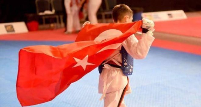 Buca’nın gururu Sarp Mergi Avrupa Şampiyonu oldu