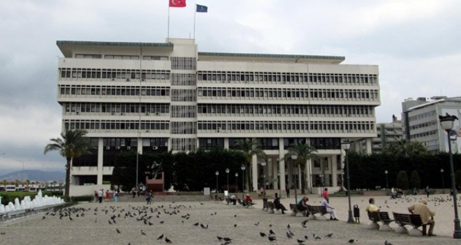 Büyükşehir davası, bir kez daha ertelendi