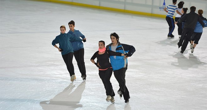 Buz sporları keyfi kaldığı yerden devam