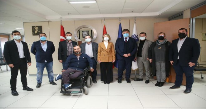 Ak Parti'den başkan Tugay'a iadei ziyaret...