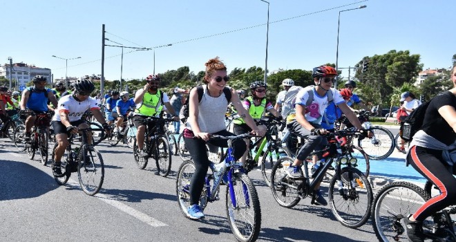 Bisikletli ulaşımda İzmir örnek olacak