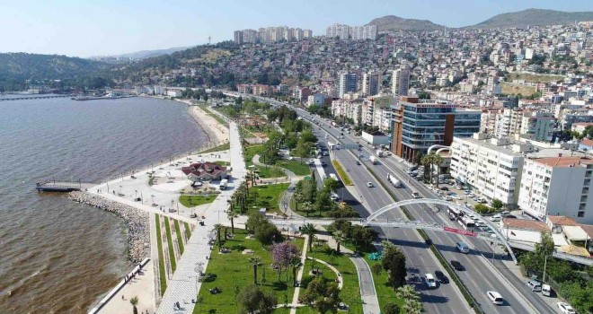 İzmir’in afet sonrası toplanma alanlarının analizi yapıldı