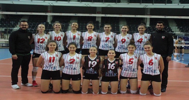 Karşıyaka'nın gençleri İzmir 3.'sü