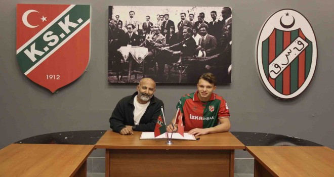 Kaf Kaf genç kalecisini profesyonel yaptı