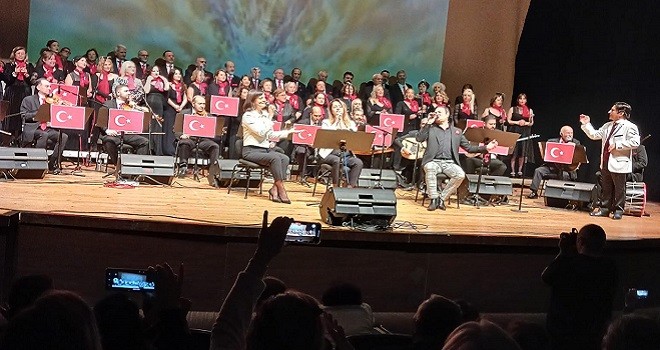 Müziğin Renkleri TSM Korosundan muhteşem konser