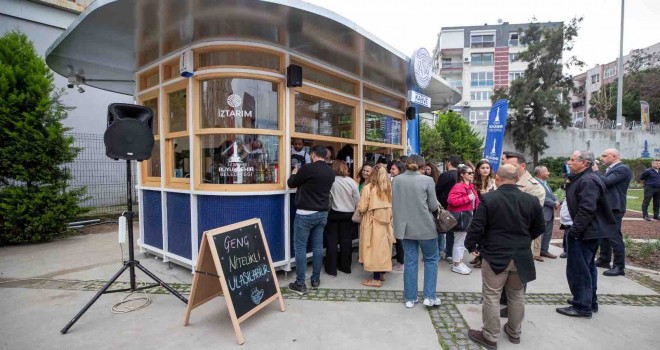 İzmirli Kahve'nin üçüncüsü açıldı