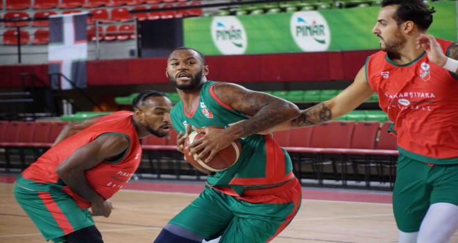 Pınar Karşıyaka, Bursa'da galibiyet arıyor