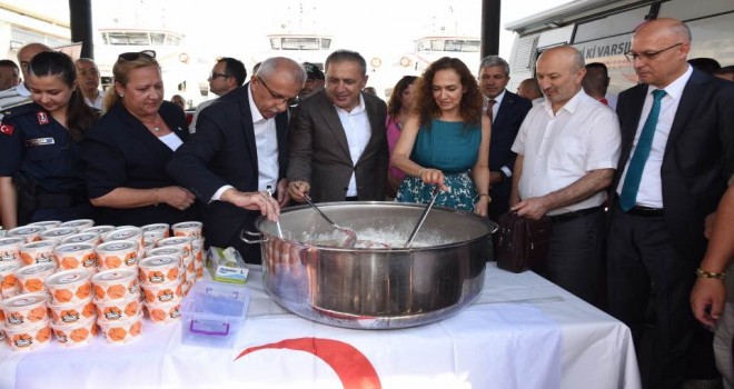 Hilalli kazanın etrafında anlamlı buluşma