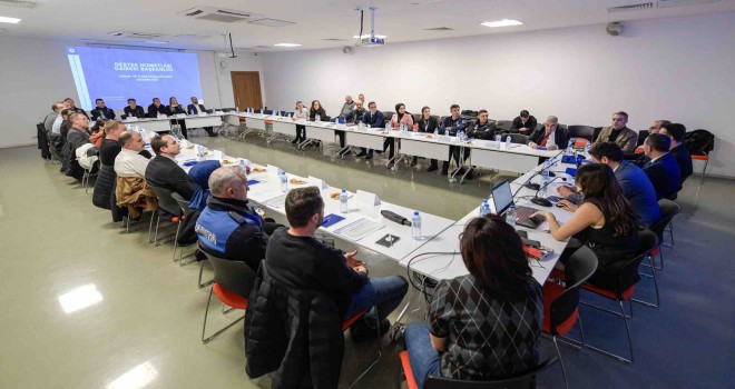 İzmir esnafı için ortak akıl masası