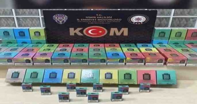 İzmir'de kaçakçılık operasyonu