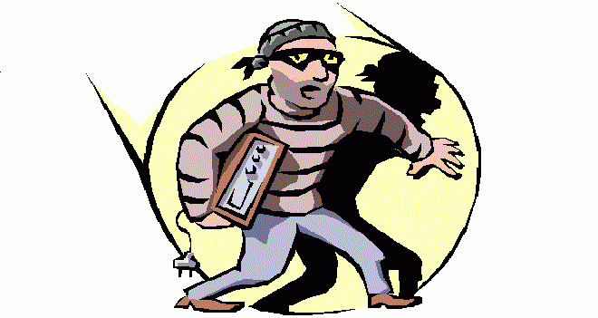 Çaldığı televizyonla kaçarken yakalandı