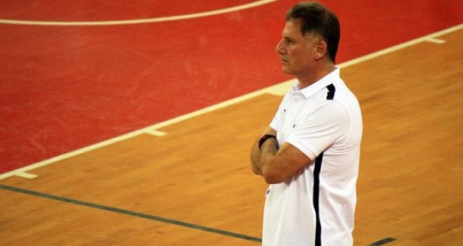 Çamlıbel: Kızlarımız taraftarımızın desteğiyle çok daha iyi motive oluyor