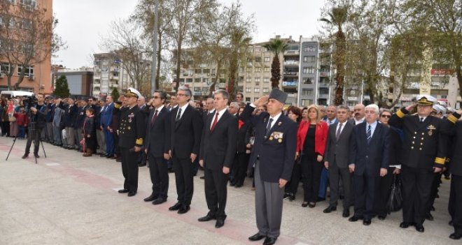 Çanakkale Şehitleri Karşıyaka'da anıldı