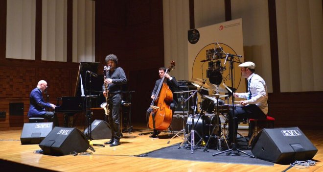 Caz Festivali'nde Vein Trio ve Oğuz Büyükberber rüzgarı esti