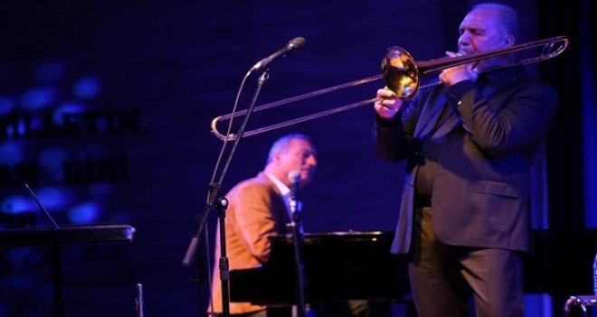 Caz Günleri, Fatih Erkoç-Kerem Görsev Trio’nun konseriyle başladı