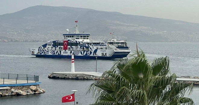 İzmir'de 100. yıl coşkusu toplu ulaşım rakamlarına da yansıdı