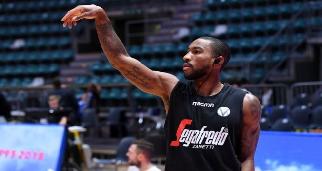 Pınar Karşıyaka oyun kurucusunu buldu