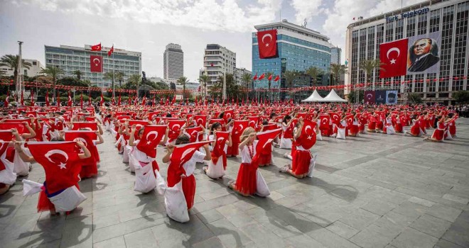 İzmir’de 23 Nisan coşkusu kentin dört bir yanını saracak