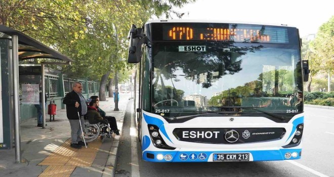 İzmir'de ''Duraktayım'' ile engeller kalkıyor