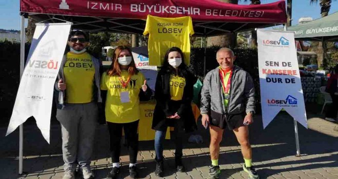 Koşar Adım Lösev, Maraton İzmir'de eğitim için koştu
