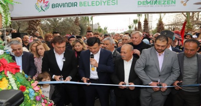 3.Bayındır Turan Nergis ve Kuru Çiçek Festivali'ne yoğun katılım