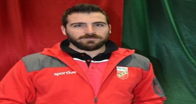 Cemal Nalga: Karşıyaka gibi büyük bir camiada forma giyeceğim için çok mutluyum