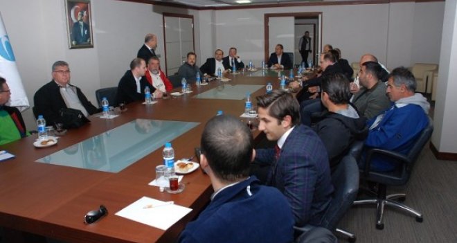 Çeşme kruvaziyer turizmi için tanıtım istiyor