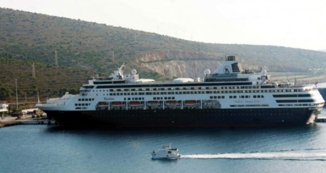 Çeşme'de kruvaziyer turizmi büyüyor