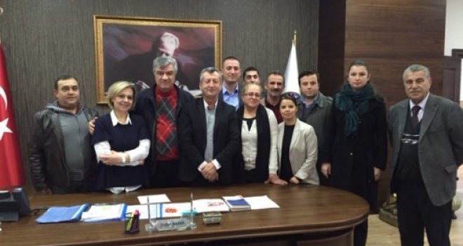 CHP İzmir İkinci Bölge Milletvekili Aday Adayı Ali Engin'den Menemen'e ziyaret