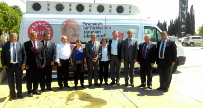 CHP İzmir'de tempo artırdı