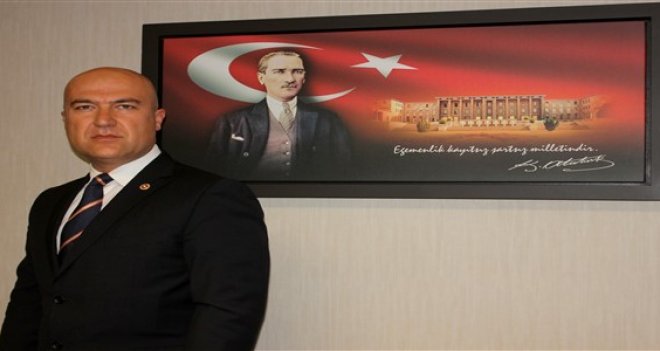 CHP'li Bakan, TOMA'yı kullanan polisi sordu