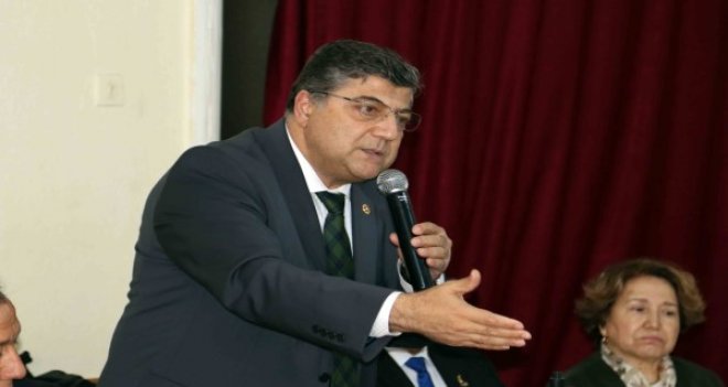 CHP'li Sındır: Son ihraçlar akademi tarihimize kara leke olarak geçecektir