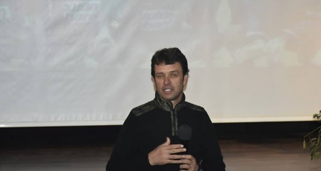 Cihat Arslan'dan 200 hatıra bileti