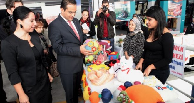 Çocuk bakmayı öğrendiler, yardımlaşma dersi verdiler