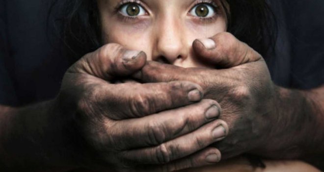 Çocukları hedef alan sapık yakalandı...