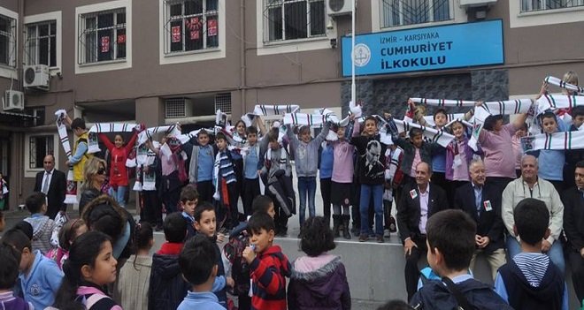 Cumhuriyet İlkokulu'nda Kaf Kaf sevgisi...